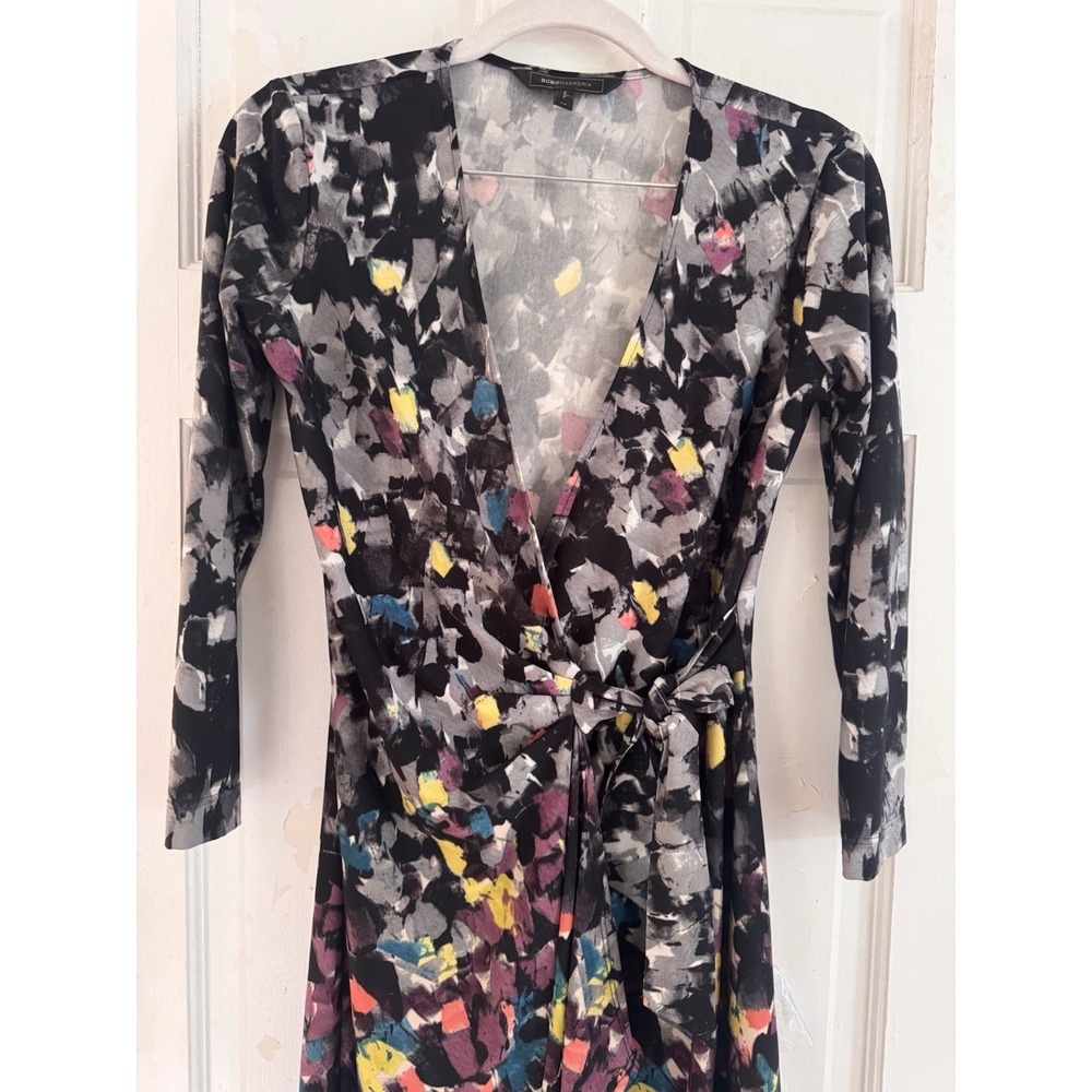BCBGMAXAZRIA‎ Wrap Dress XS Abstract Print Faux Wrap Artsy Colorful - Picture 2 of 8